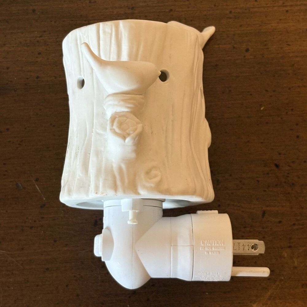 Scentsy Tree Stump Log & Birds Wall Plug-In Ceramic Fragrance Wax Warmer & Light